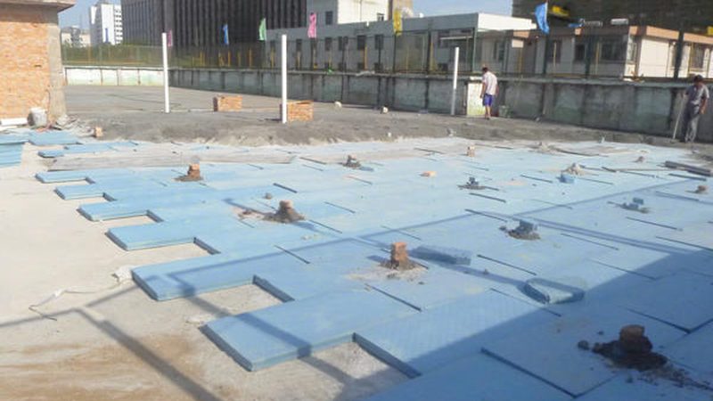 屋面防水：如何选择合适的代理加盟？**